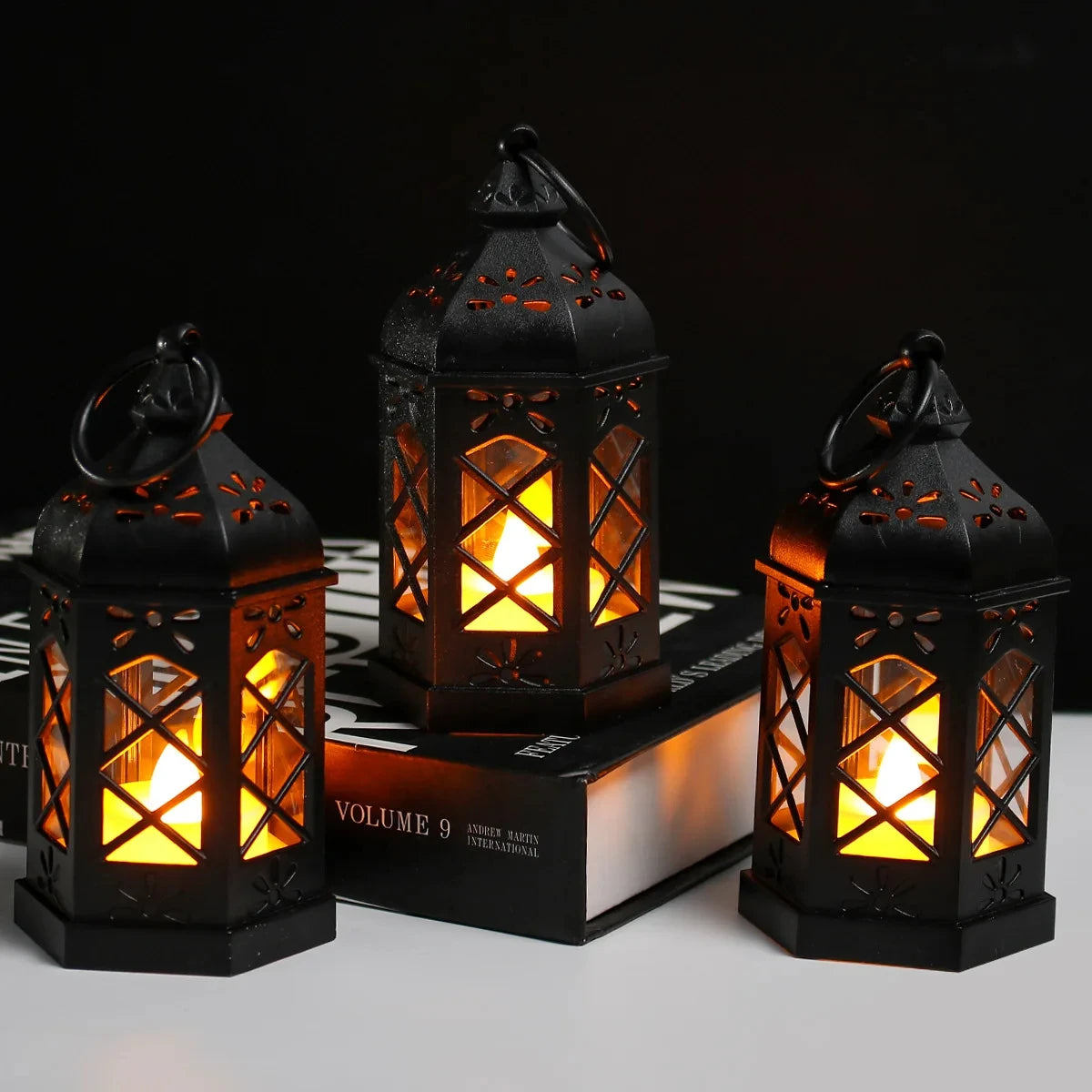 Retro Hexagonal LED Desktop Lamp – Portable Ambient Light for Halloween & Home Décor