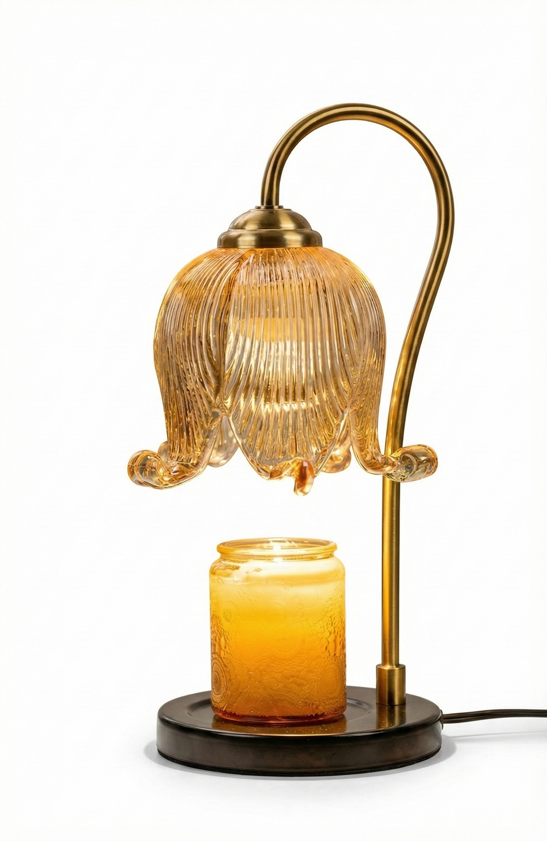 Tulip Flower Flameless Candle Lamp – French Retro Bedside Table Lamp for Bedroom Ambiance &amp; Warm Glow