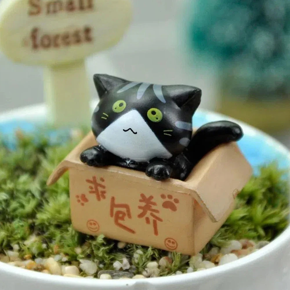 Kawaii Mini Cat Ornament – Cute Kitten Figurine for Garden, Nursery, Kids’ Room &amp; Home Décor