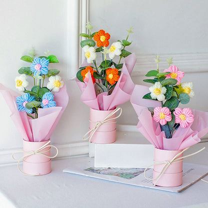 Handmade Crochet Flower Arrangement – Small Daisy Lighted Gift